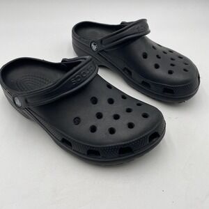 CROCS Classic Clog in Black